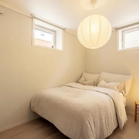 Two Bedroom With Two Bathrooms And Private Terrace And Garden